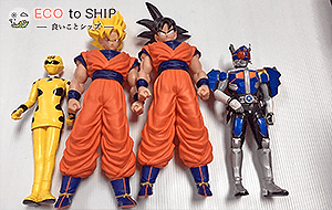 届いたフィギュアや人形１