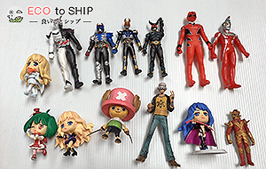 届いたフィギュアや人形１７