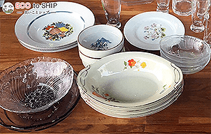 届いたお皿やお椀などの食器類 ９